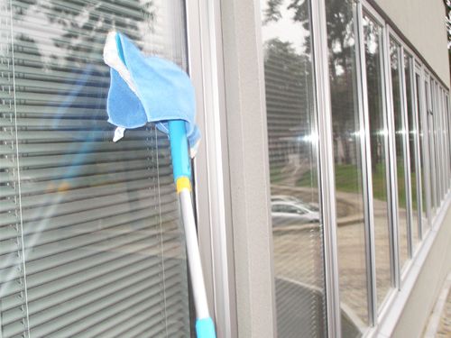 Qualitative easy clean windows